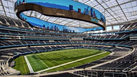 上海海港荣耀加冕，双冠王荣耀成就